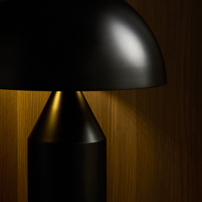 Echo Black Table Lamp Detail