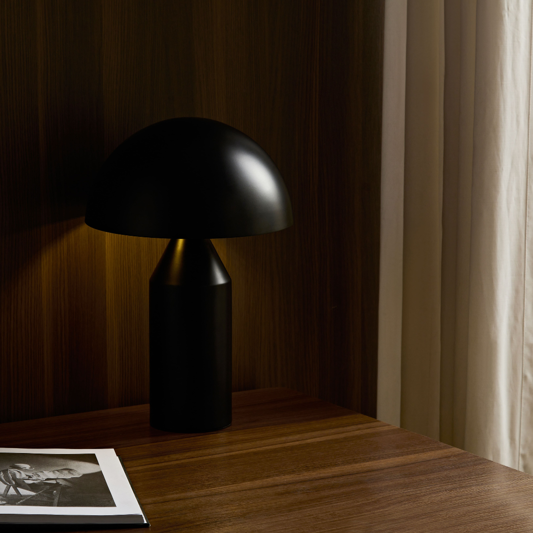 Echo Black Table Lamp