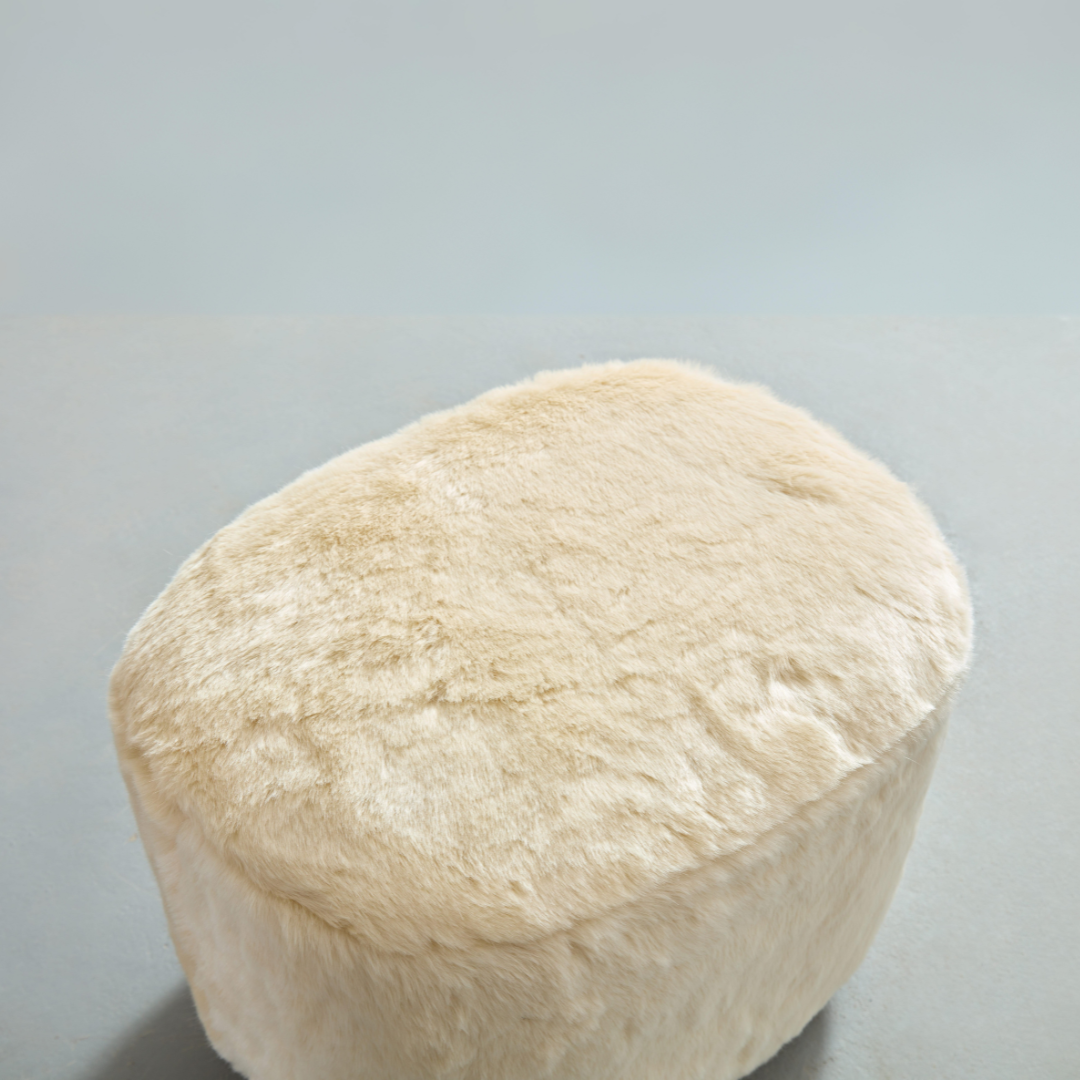 Curvo Oval Ottoman - Cream Faux Fur BUBULAND HOME