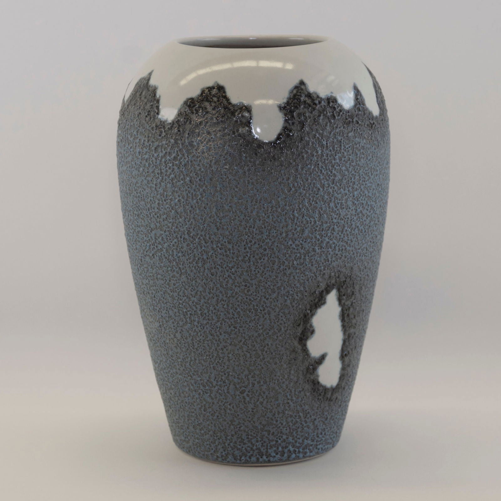 Everest Series Ceramic Vases and Pots - vases 03 25cm H x 18cm W BUBULAND HOME