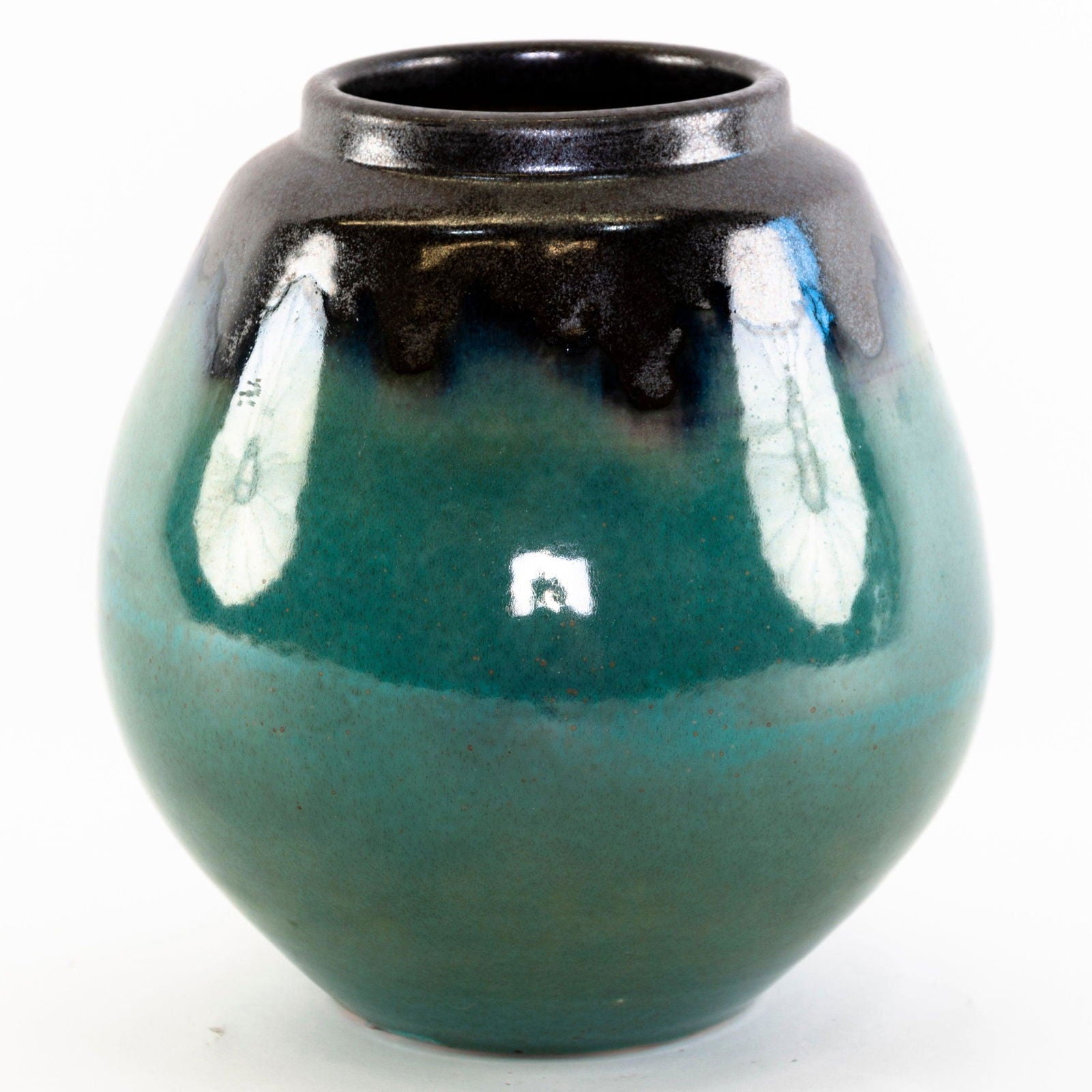 Shades of Jade Series Ceramic Vases and Pots - vases 01 17 cm H x 18 cm W BUBULAND HOME