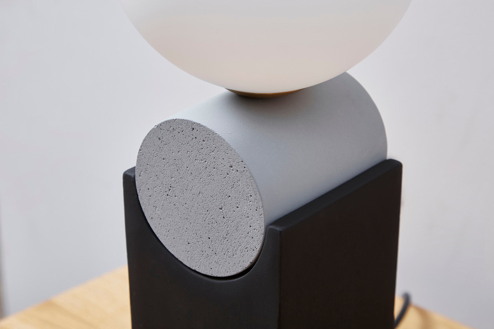 Element Concrete Table Lamp - Round - BUBULAND HOME