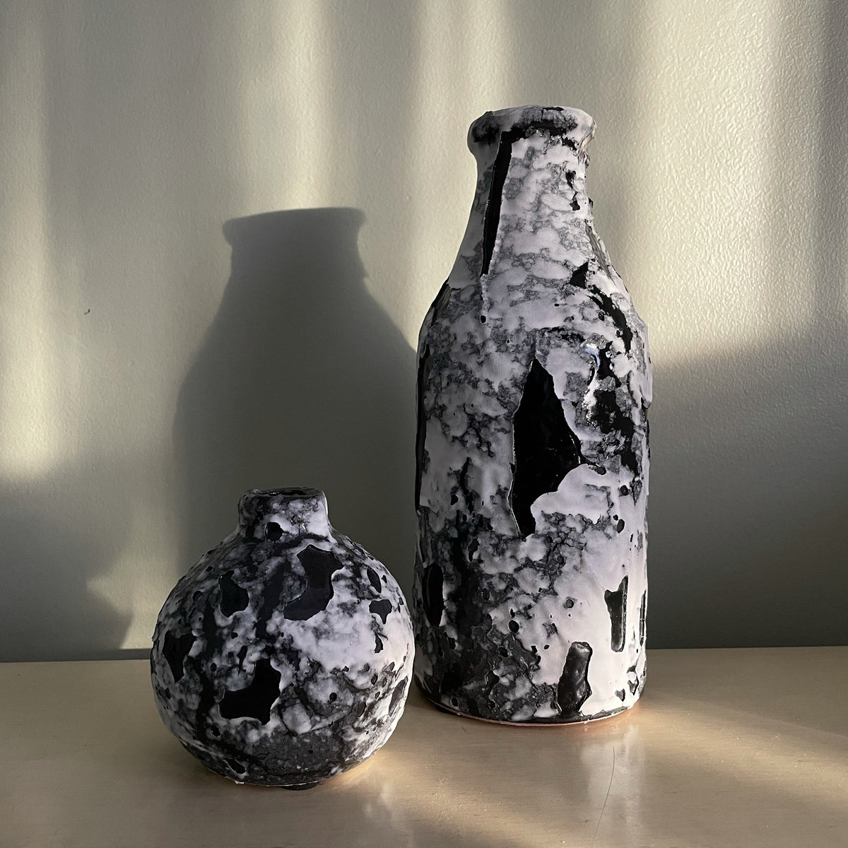 Icy Layered Ceramic Vase - BUBULAND HOME